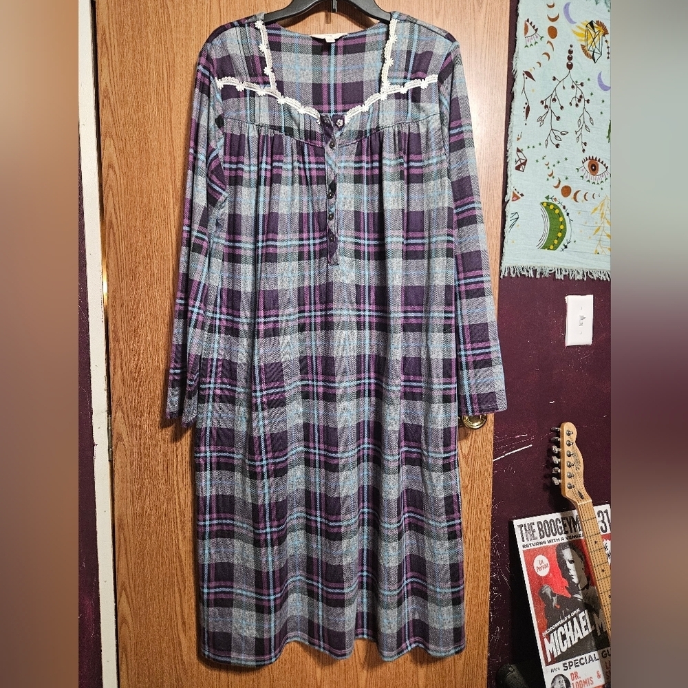 Vintage Secret Treasures Purple Plaid Long Sleeve  Nightgown Peasant Core Sz XL